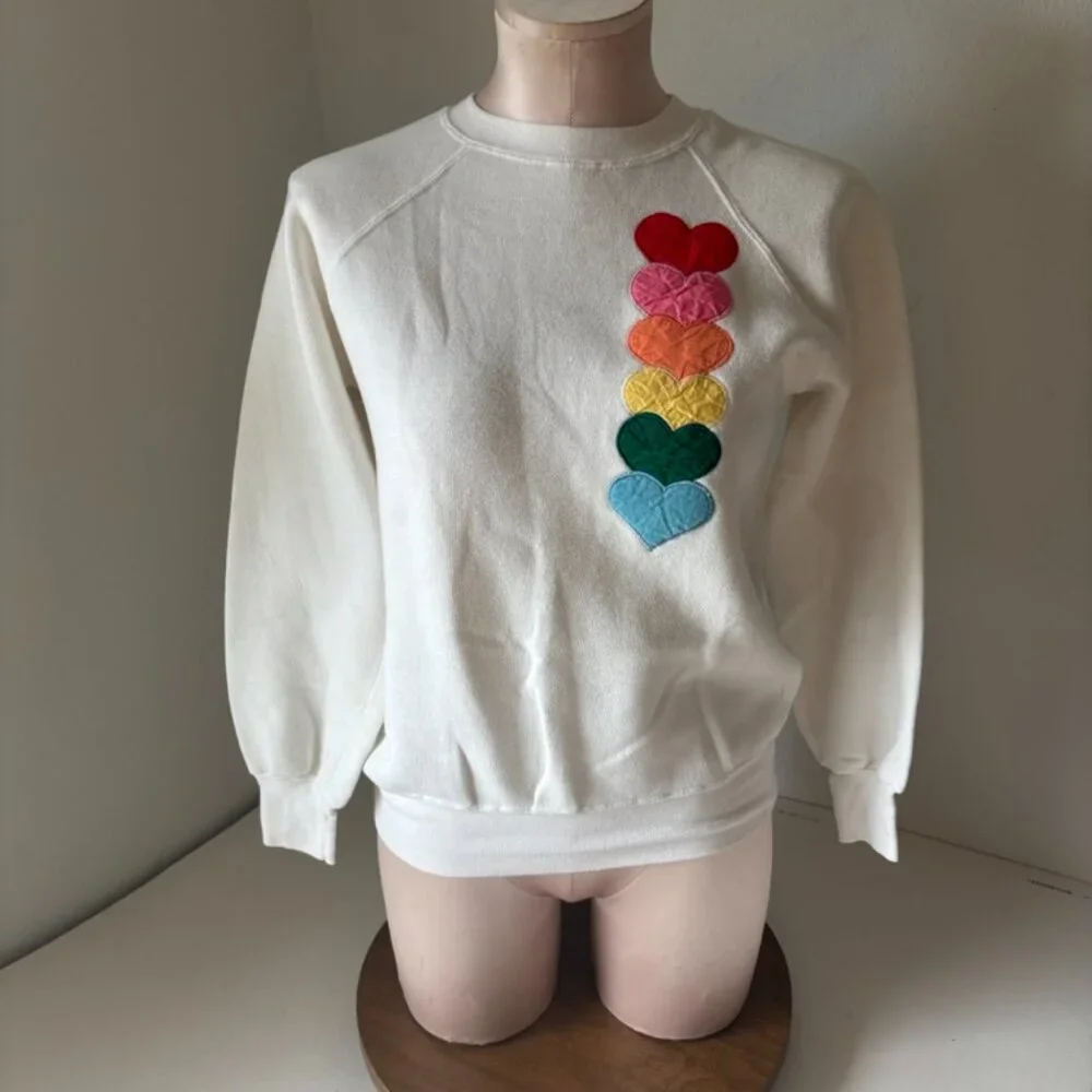 Rare Vintage 80's Rainbow Heart White Crewneck Sweatshirt | Size M - Picture 5 of 6